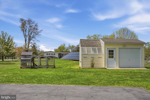3093 OLD LEETOWN PIKE, Ranson, WV 25438