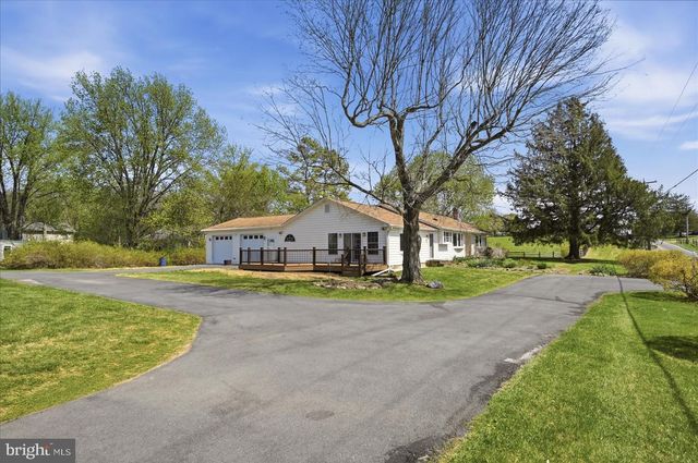 3093 OLD LEETOWN PIKE, Ranson, WV 25438