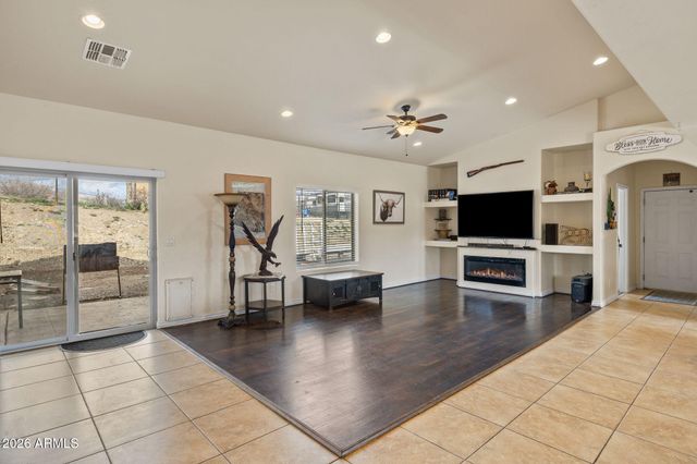 10930 S BANJO Way, Mayer, AZ 86333
