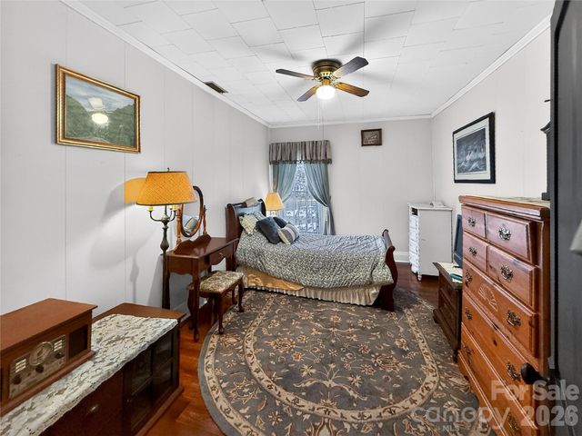 192 W Court Street, Rutherfordton, NC 28139
