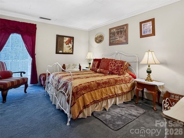 192 W Court Street, Rutherfordton, NC 28139