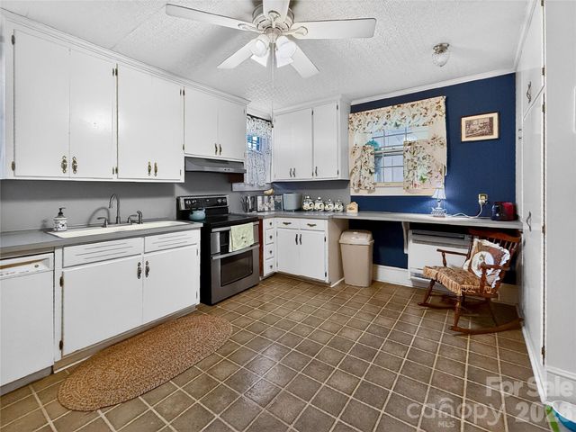 192 W Court Street, Rutherfordton, NC 28139