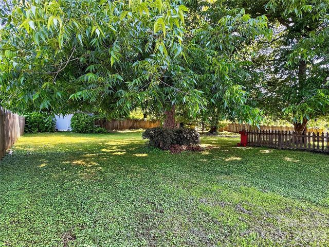 192 W Court Street, Rutherfordton, NC 28139