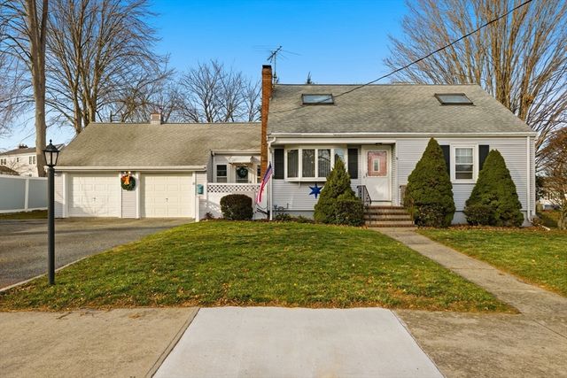 19 Jefferson Drive, Norwood, MA 02062