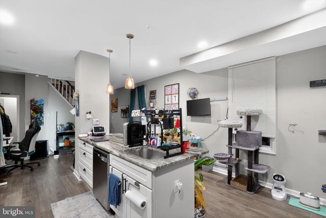 31 3RD AVE, Baltimore, MD 21227