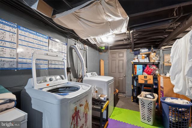 31 3RD AVE, Baltimore, MD 21227