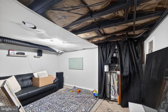 31 3RD AVE, Baltimore, MD 21227