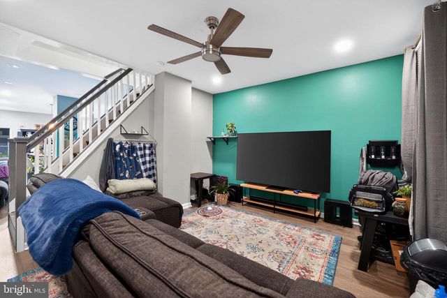 31 3RD AVE, Baltimore, MD 21227