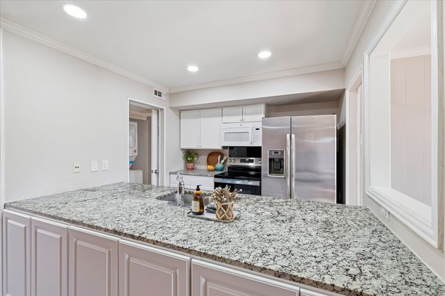 5930 Birchbrook Drive 217, Dallas, TX 75206