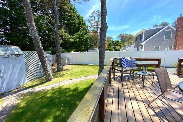 38 Cranberry Ln, Dennis, MA 02639