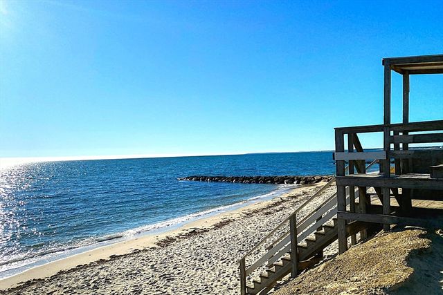 38 Cranberry Ln, Dennis, MA 02639