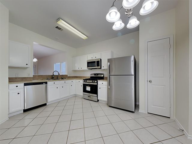 18819 Sandelford Drive, Katy, TX 77449