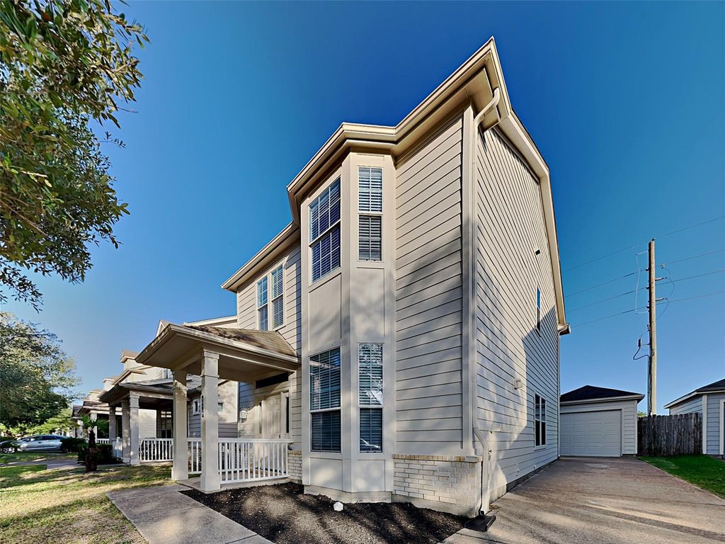 18819 Sandelford Drive, Katy, TX 77449