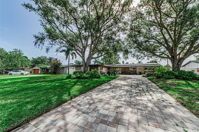 861 RAFAEL BOULEVARD NE, St Petersburg, FL 33704
