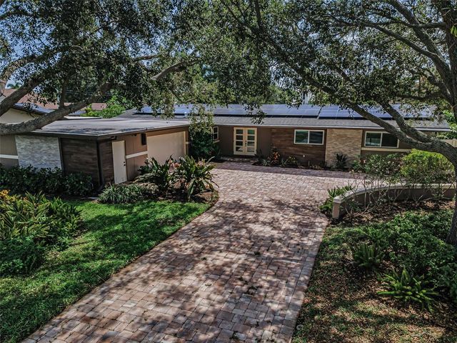 861 RAFAEL BOULEVARD NE, St Petersburg, FL 33704
