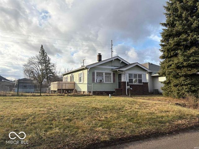 513 E Centennial Avenue, Muncie, IN 47303