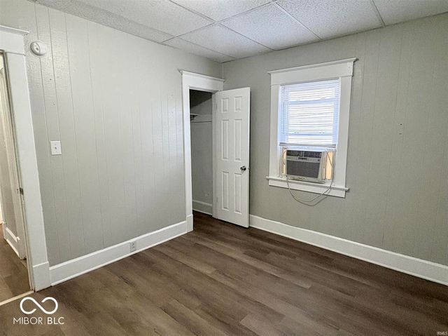 513 E Centennial Avenue, Muncie, IN 47303