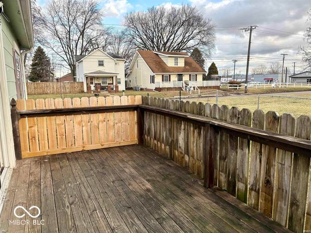 513 E Centennial Avenue, Muncie, IN 47303