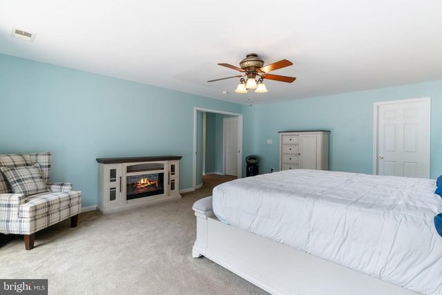 208 MORGANS RIDGE CT, La Plata, MD 20646