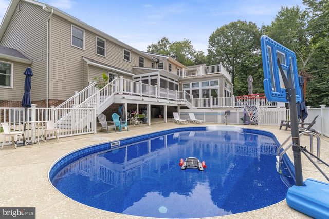208 MORGANS RIDGE CT, La Plata, MD 20646
