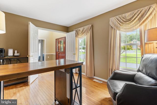 208 MORGANS RIDGE CT, La Plata, MD 20646