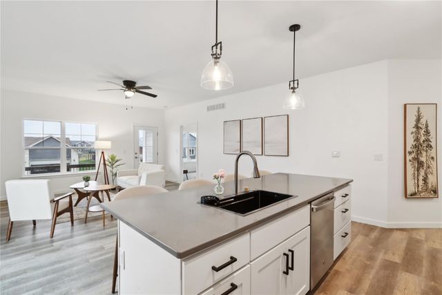 4006 Unbridled Avenue, Iowa City, IA 52240