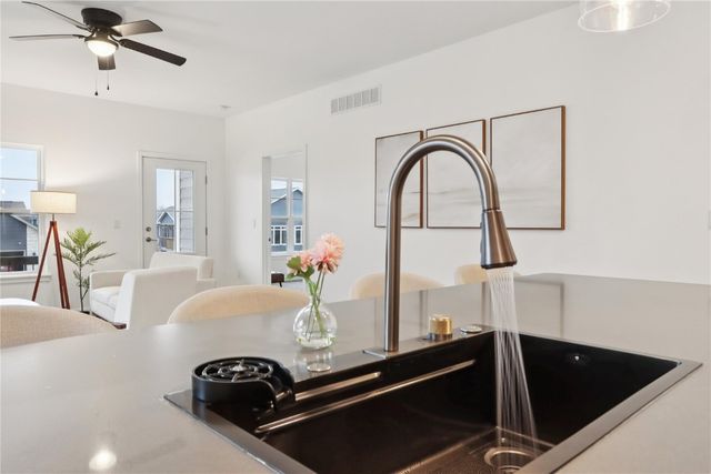 4006 Unbridled Avenue, Iowa City, IA 52240