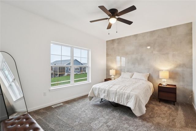 4006 Unbridled Avenue, Iowa City, IA 52240