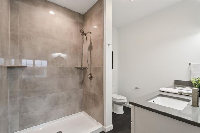 4006 Unbridled Avenue, Iowa City, IA 52240