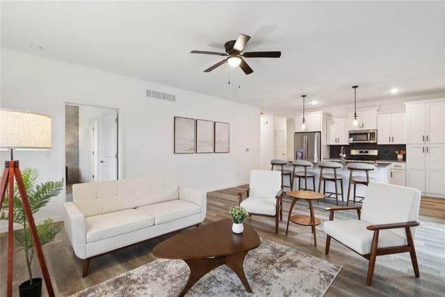 4006 Unbridled Avenue, Iowa City, IA 52240