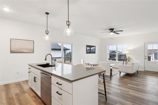 4006 Unbridled Avenue, Iowa City, IA 52240