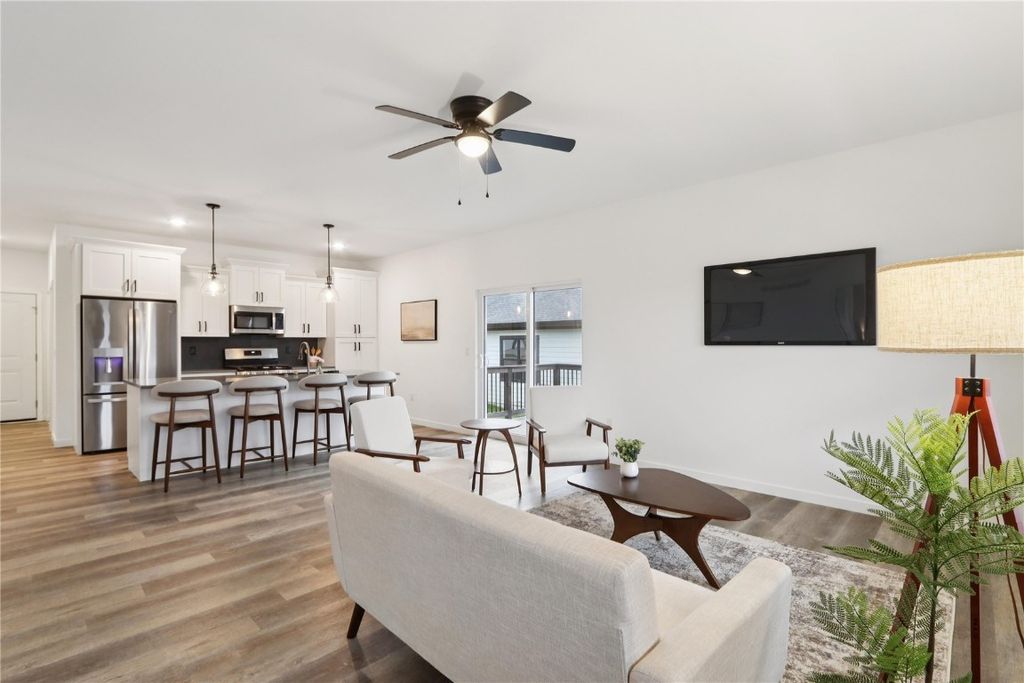 4006 Unbridled Avenue, Iowa City, IA 52240