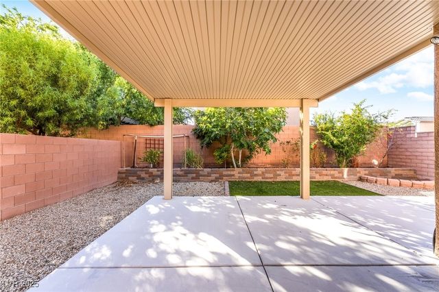 7616 Eastham Bay Avenue, Las Vegas, NV 89179