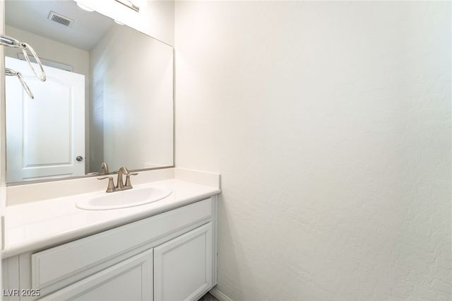 7616 Eastham Bay Avenue, Las Vegas, NV 89179