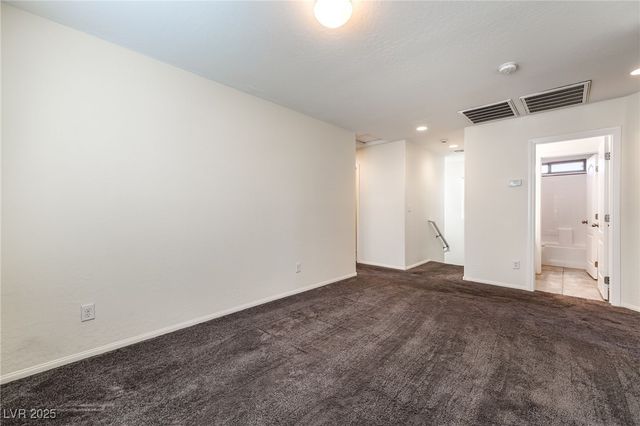 7616 Eastham Bay Avenue, Las Vegas, NV 89179