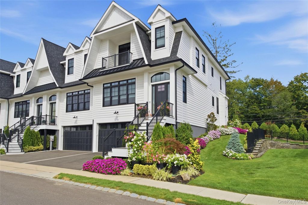 10 Three Ponds Lane, Woodbury, NY 11797 — exterior