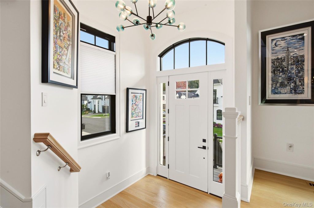 10 Three Ponds Lane, Woodbury, NY 11797 — photo 3