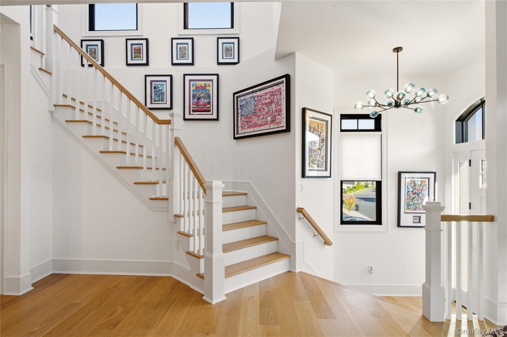 10 Three Ponds Lane, Woodbury, NY 11797 — photo 5