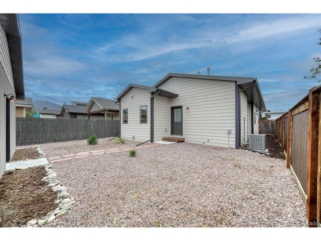 101 Crestone Mesa Dr, Salida, CO 81201