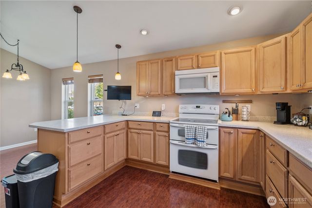 928 W Cherry Street, Centralia, WA 98531