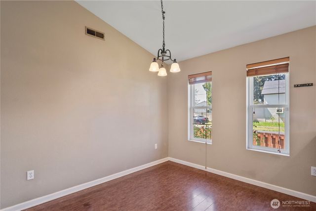 928 W Cherry Street, Centralia, WA 98531