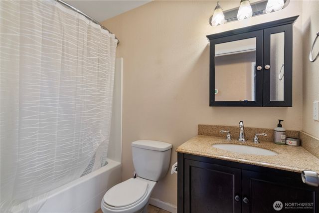 928 W Cherry Street, Centralia, WA 98531