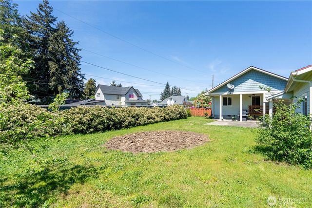 928 W Cherry Street, Centralia, WA 98531