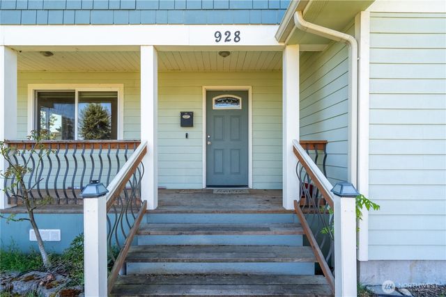 928 W Cherry Street, Centralia, WA 98531