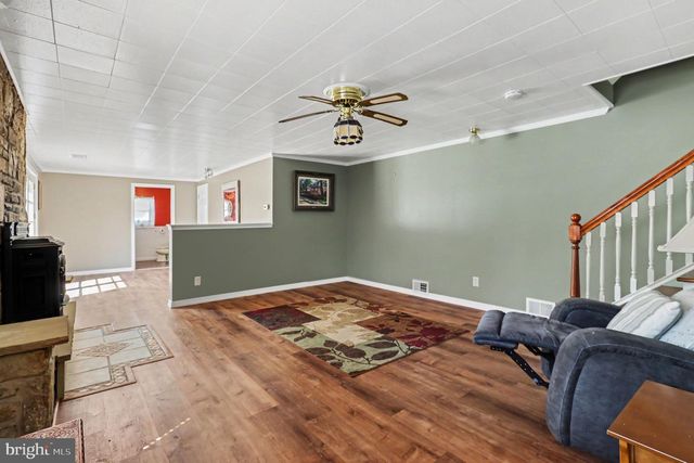 817 WORTHINGTON DR, Warminster, PA 18974