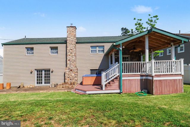 817 WORTHINGTON DR, Warminster, PA 18974