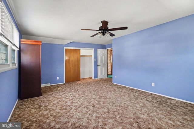 817 WORTHINGTON DR, Warminster, PA 18974