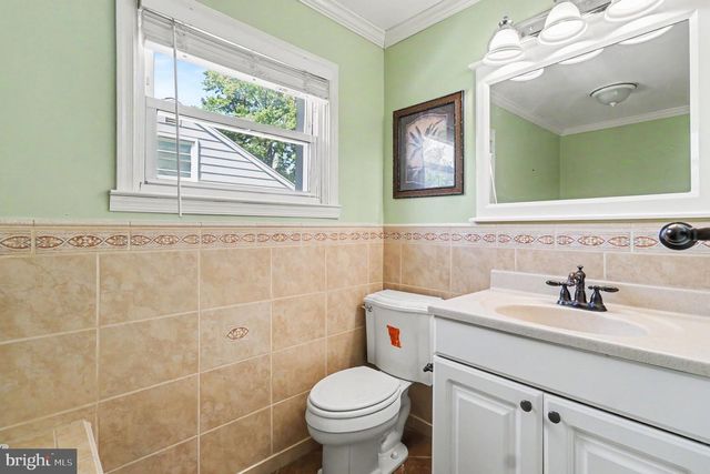 817 WORTHINGTON DR, Warminster, PA 18974