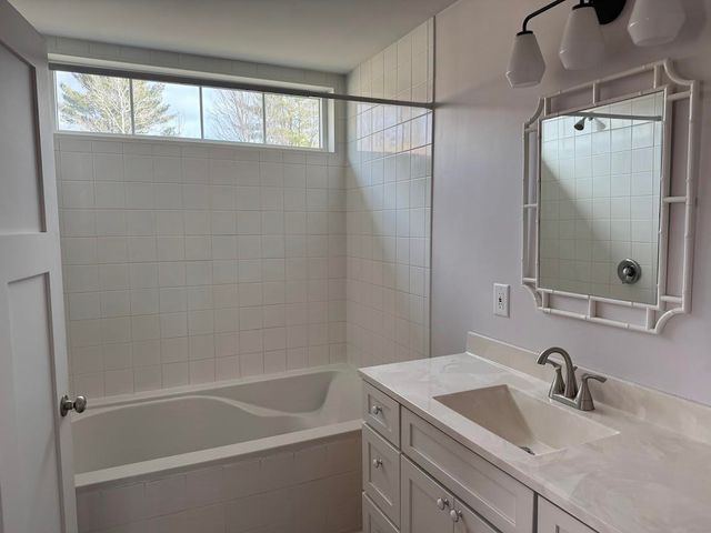 55-57 Lefebvre Lane, Williston, VT 05495