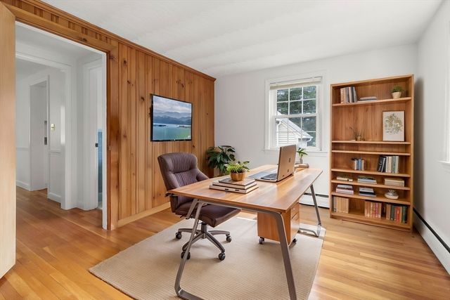 10 Glen Rd, Topsfield, MA 01983